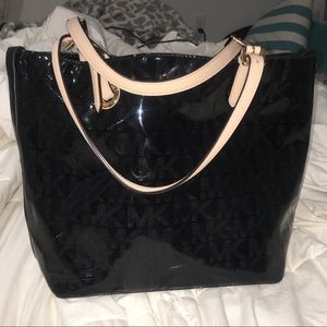 Michael Kors purse